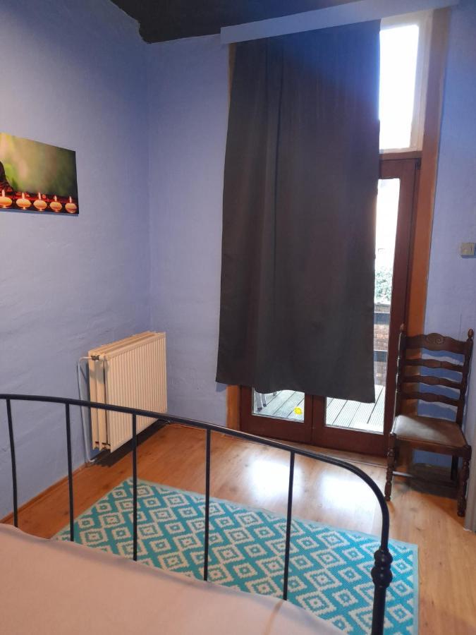 Blue Apartment In The Old Town Antwerpen Exteriör bild